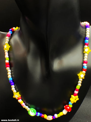 Kids necklace with colored beads