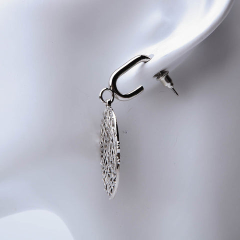Round geometric earrings for women's accessories by Bentati Fashion Dubai