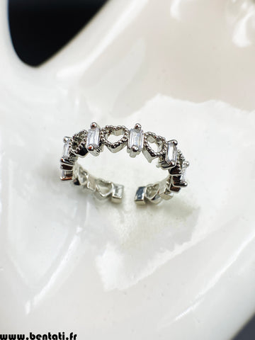 A stylish ring for women of good taste