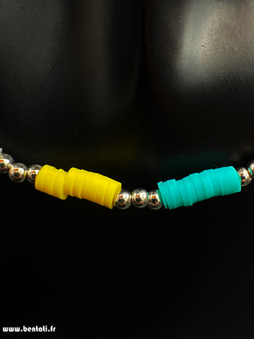 Kids necklace with colored beads