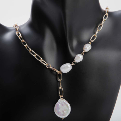 Golden chain necklace with pearl for women's accessories by Bentati Fashion Dubai