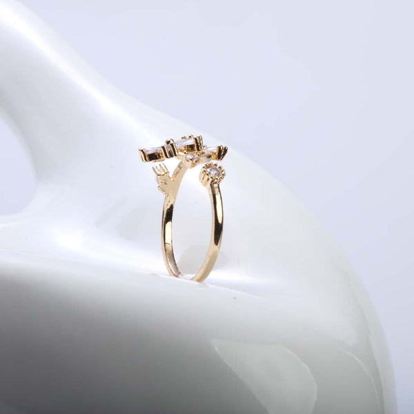 Golden Flower Ring With Crystal