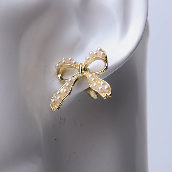 Golden Papillon Earrings With Pearl