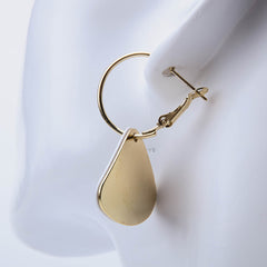 Plain golden and white coloured earrings for women's accessories by Bentati Fashion Dubai