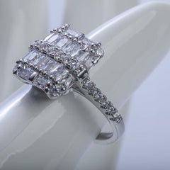 Silver crystal ring for women's accessories by Bentati Fashion Dubai