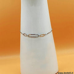 Elegant Bracelet With Crystal